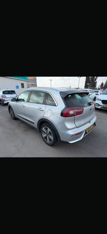 מודעת רכב קיה נירו