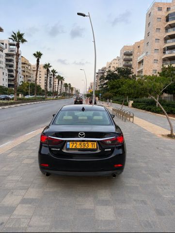 מאזדה 6