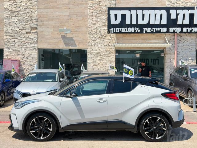 טויוטה C-HR