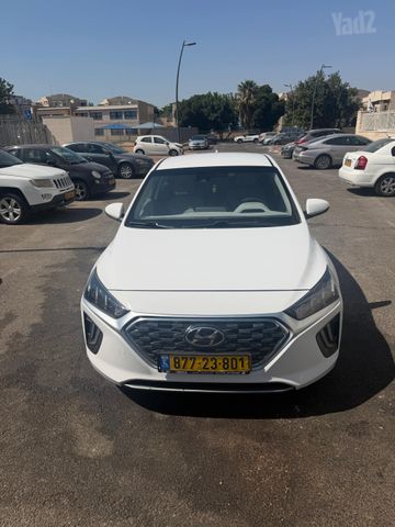 יונדאי איוניק