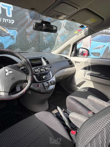 מיצובישי גרנדיס