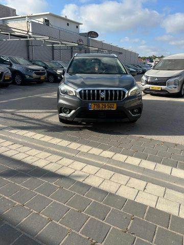 סוזוקי קרוסאובר