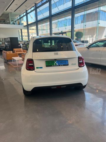 פיאט 500E