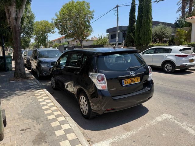 טויוטה ורסו