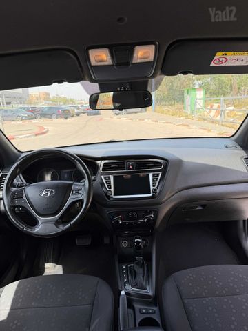 יונדאי i20