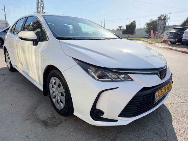 טויוטה קורולה