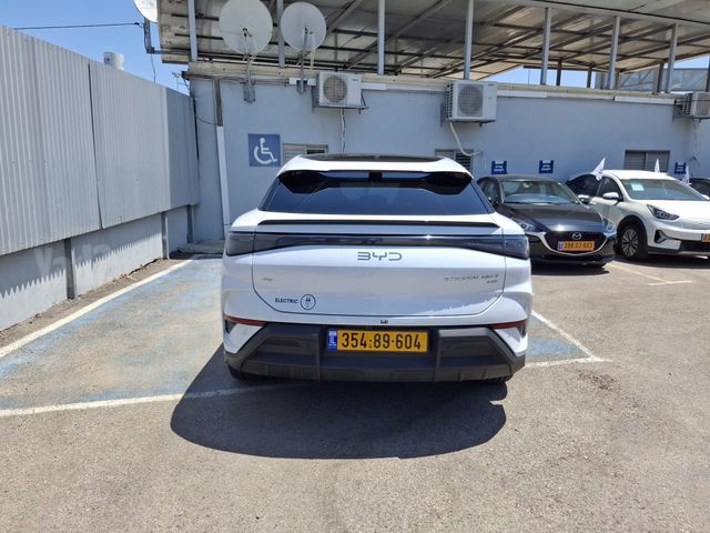 בי.ווי.די סי ליאון 07