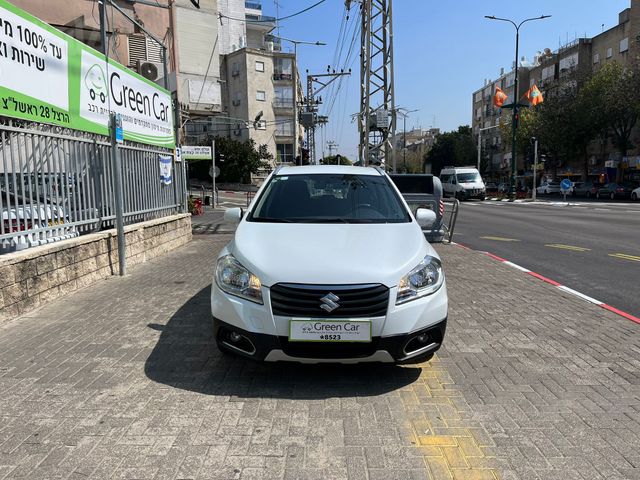 מודעת רכב סוזוקי קרוסאובר