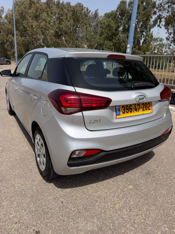 יונדאי i20