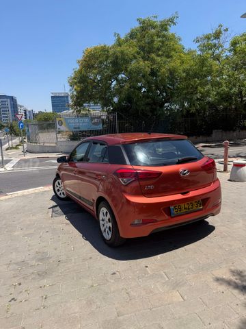 יונדאי i20