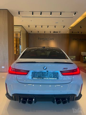 ב מ וו M3