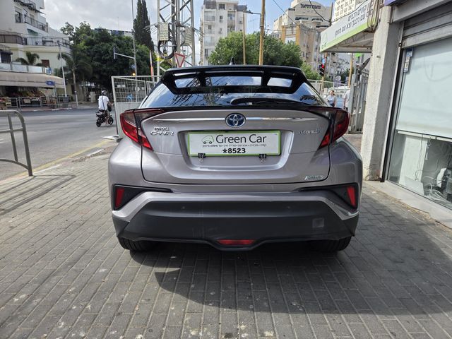 טויוטה C-HR