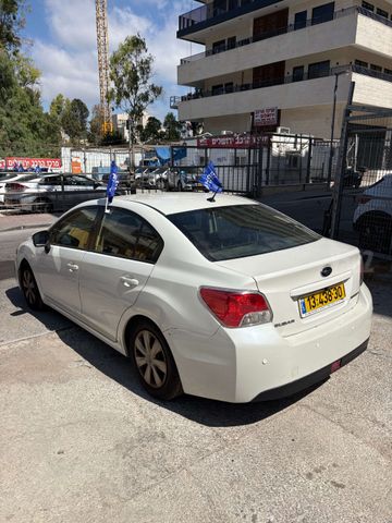 סובארו אימפרזה