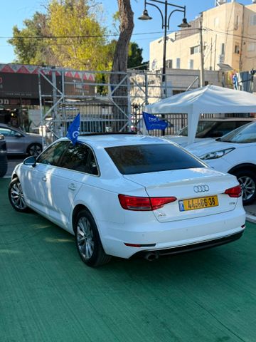 אאודי A4