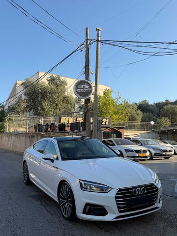אאודי A5