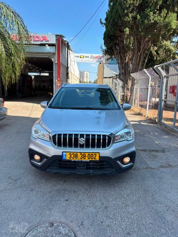 סוזוקי קרוסאובר