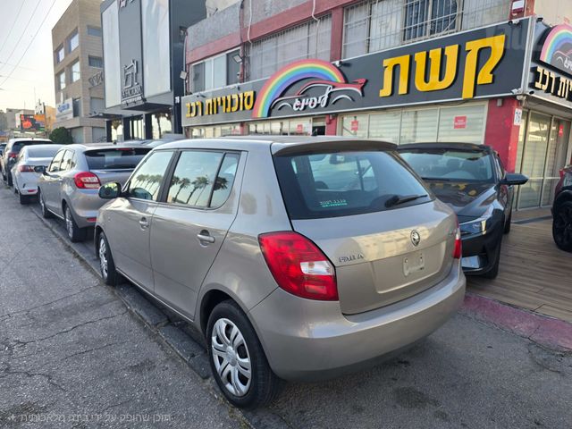מודעת רכב סקודה פאביה