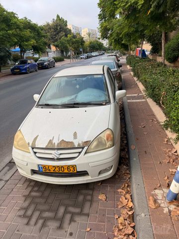 סוזוקי ליאנה