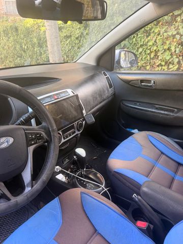 i20 Inspire אוט׳ 1.4 (100 כ״ס) [2012-2015]