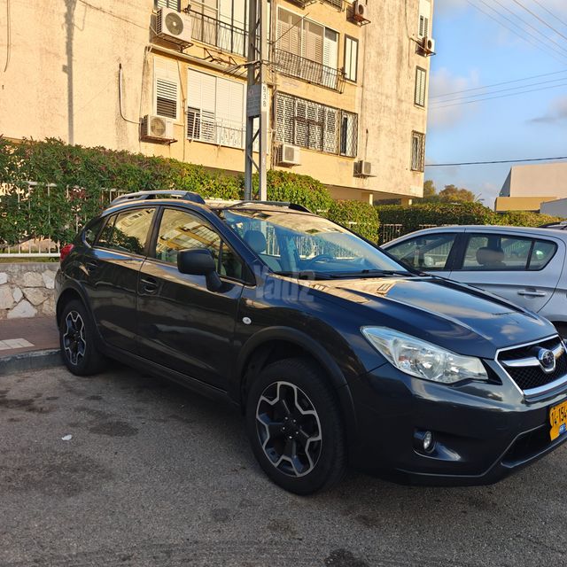 סובארו XV