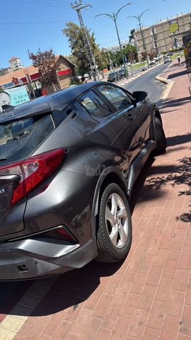 טויוטה C-HR