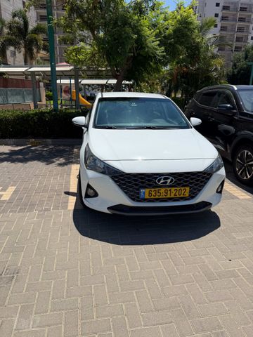 יונדאי אקסנט i25