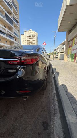 מודעת רכב מאזדה 6