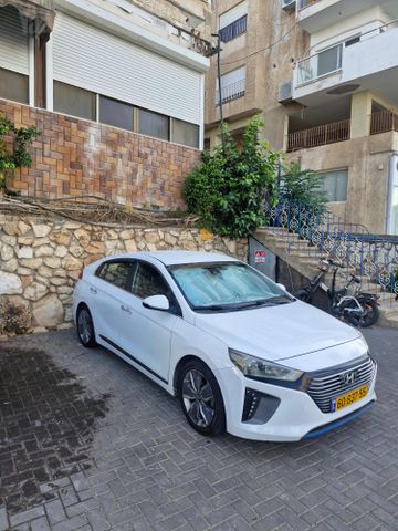 יונדאי איוניק