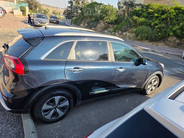 קיה נירו