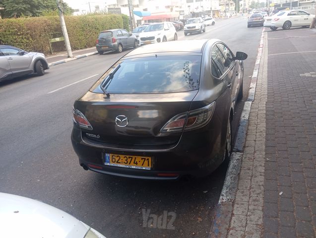 6 Premium אוט׳ האצ'בק 5 דל 2.5 (170 כ״ס)