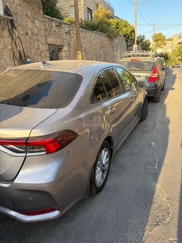 טויוטה קורולה