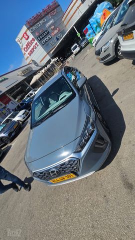 יונדאי איוניק