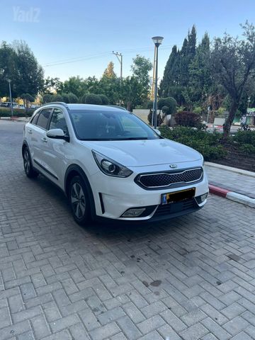 קיה נירו