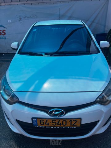 יונדאי i20