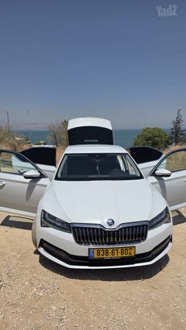 סופרב Ambition אוט׳ בנזין 5 דל 2.0 (190 כ״ס)