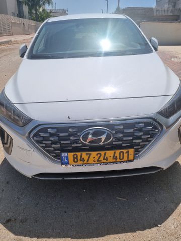 מודעת רכב יונדאי איוניק