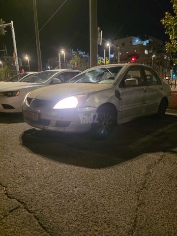 מיצובישי לנסר
