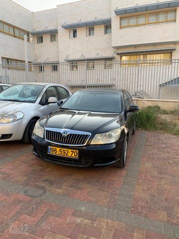 סקודה אוקטביה