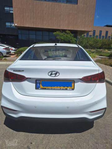 יונדאי אקסנט i25