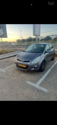 מודעת רכב יונדאי i20