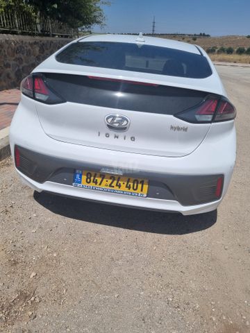 יונדאי איוניק