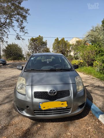 מודעת רכב טויוטה יאריס