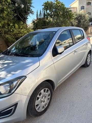 יונדאי i20