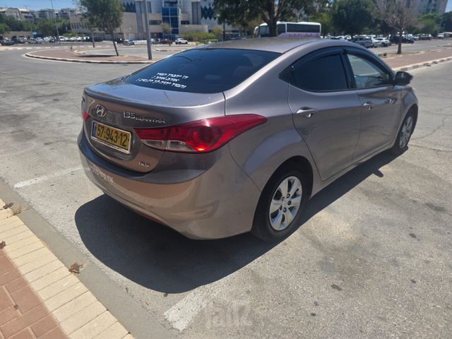 יונדאי I35