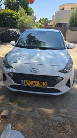 יונדאי i10