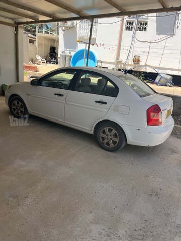 יונדאי אקסנט i25