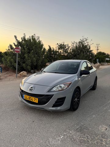 מאזדה 3