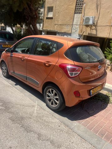 יונדאי i10