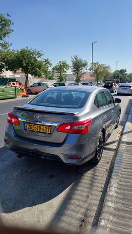 ניסאן סנטרה