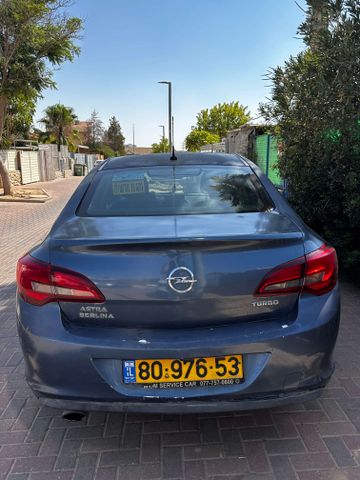אופל אסטרה